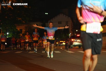 HO CHI MINH CITY NIGHT RUN EXIMBANK 2024 - Ảnh #2030537