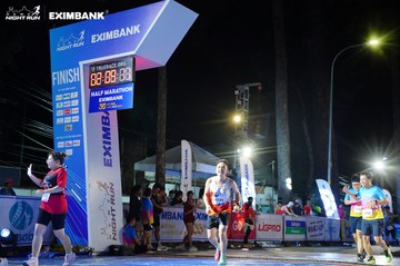 HO CHI MINH CITY NIGHT RUN EXIMBANK 2024 - Ảnh #2034429