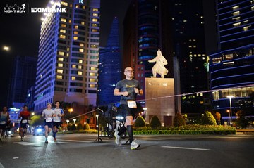 HO CHI MINH CITY NIGHT RUN EXIMBANK 2024 - Ảnh #1989320