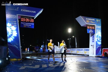HO CHI MINH CITY NIGHT RUN EXIMBANK 2024 - Ảnh #2063570