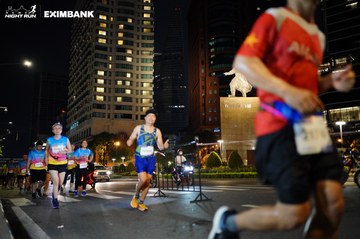 HO CHI MINH CITY NIGHT RUN EXIMBANK 2024 - Ảnh #1990494