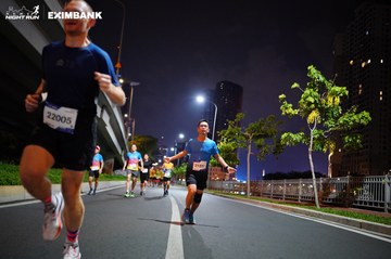 HO CHI MINH CITY NIGHT RUN EXIMBANK 2024 - Ảnh #1988837