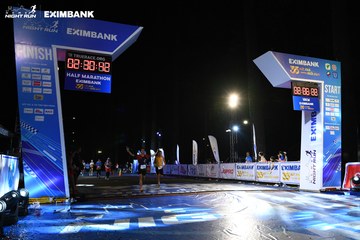 HO CHI MINH CITY NIGHT RUN EXIMBANK 2024 - Ảnh #2065949