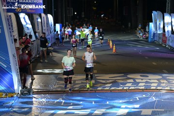 HO CHI MINH CITY NIGHT RUN EXIMBANK 2024 - Ảnh #2034369