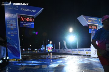 HO CHI MINH CITY NIGHT RUN EXIMBANK 2024 - Ảnh #2061078