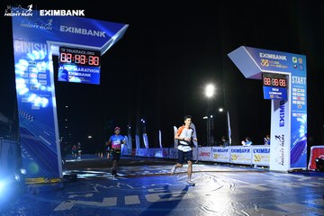 HO CHI MINH CITY NIGHT RUN EXIMBANK 2024 - Ảnh #2063544