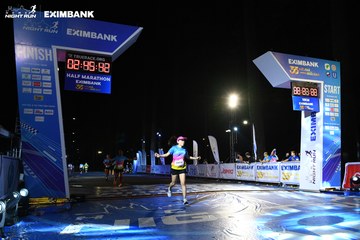 HO CHI MINH CITY NIGHT RUN EXIMBANK 2024 - Ảnh #2065647