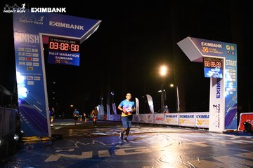HO CHI MINH CITY NIGHT RUN EXIMBANK 2024 - Ảnh #2062916