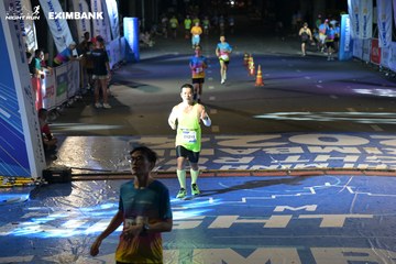 HO CHI MINH CITY NIGHT RUN EXIMBANK 2024 - Ảnh #2030475