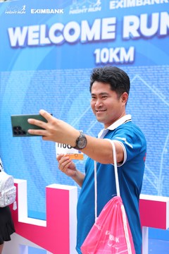 HO CHI MINH CITY NIGHT RUN EXIMBANK 2024 - Ảnh #1966189