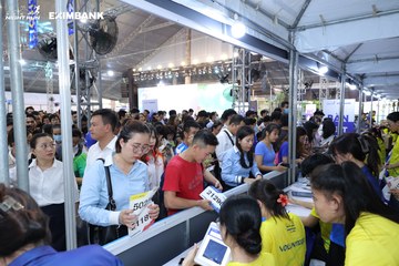 HO CHI MINH CITY NIGHT RUN EXIMBANK 2024 - Ảnh #1964618