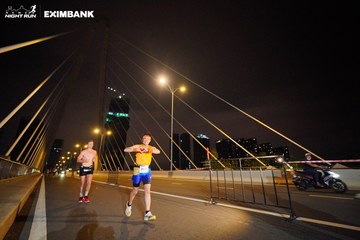 HO CHI MINH CITY NIGHT RUN EXIMBANK 2024 - Ảnh #2024955