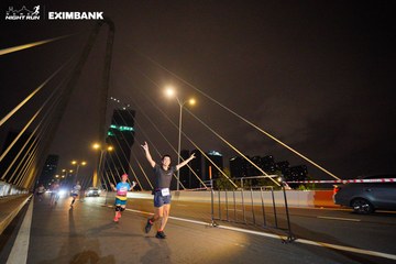 HO CHI MINH CITY NIGHT RUN EXIMBANK 2024 - Ảnh #2026045