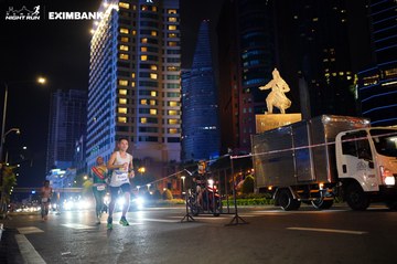 HO CHI MINH CITY NIGHT RUN EXIMBANK 2024 - Ảnh #1989236