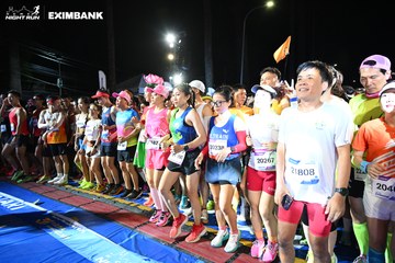 HO CHI MINH CITY NIGHT RUN EXIMBANK 2024 - Ảnh #1970643