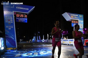 HO CHI MINH CITY NIGHT RUN EXIMBANK 2024 - Ảnh #2064918