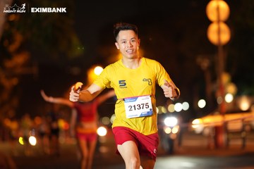 HO CHI MINH CITY NIGHT RUN EXIMBANK 2024 - Ảnh #2160564