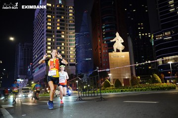 HO CHI MINH CITY NIGHT RUN EXIMBANK 2024 - Ảnh #1989823