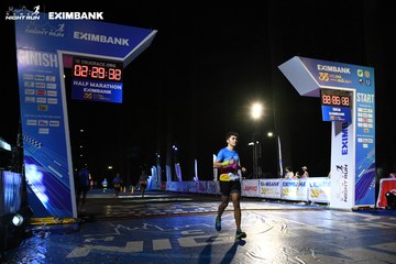 HO CHI MINH CITY NIGHT RUN EXIMBANK 2024 - Ảnh #2065025
