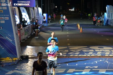 HO CHI MINH CITY NIGHT RUN EXIMBANK 2024 - Ảnh #2029351