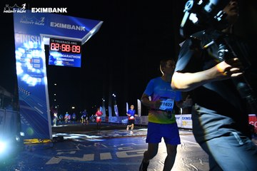 HO CHI MINH CITY NIGHT RUN EXIMBANK 2024 - Ảnh #2059900