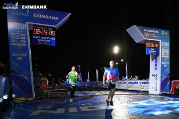 HO CHI MINH CITY NIGHT RUN EXIMBANK 2024 - Ảnh #2059814