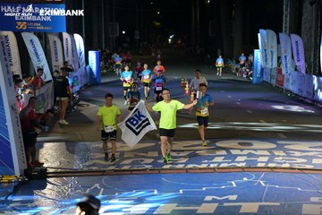 HO CHI MINH CITY NIGHT RUN EXIMBANK 2024 - Ảnh #2032035