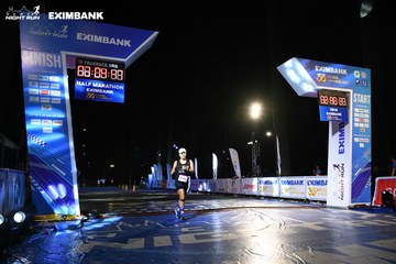 HO CHI MINH CITY NIGHT RUN EXIMBANK 2024 - Ảnh #2063866