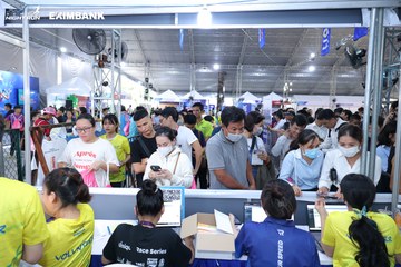 HO CHI MINH CITY NIGHT RUN EXIMBANK 2024 - Ảnh #1964348