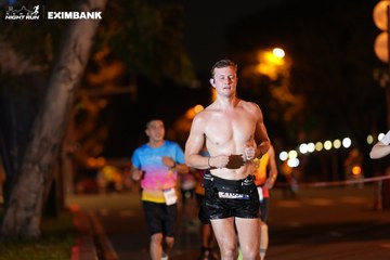 HO CHI MINH CITY NIGHT RUN EXIMBANK 2024 - Ảnh #2159613