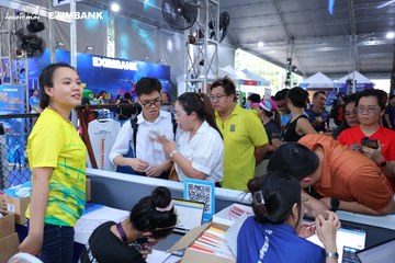 HO CHI MINH CITY NIGHT RUN EXIMBANK 2024 - Ảnh #1964228