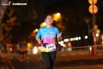 HO CHI MINH CITY NIGHT RUN EXIMBANK 2024 - Ảnh #2160772