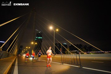 HO CHI MINH CITY NIGHT RUN EXIMBANK 2024 - Ảnh #2023652