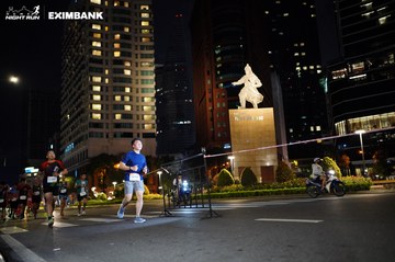 HO CHI MINH CITY NIGHT RUN EXIMBANK 2024 - Ảnh #1991291