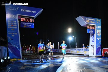 HO CHI MINH CITY NIGHT RUN EXIMBANK 2024 - Ảnh #2059466