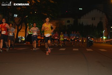 HO CHI MINH CITY NIGHT RUN EXIMBANK 2024 - Ảnh #2032056