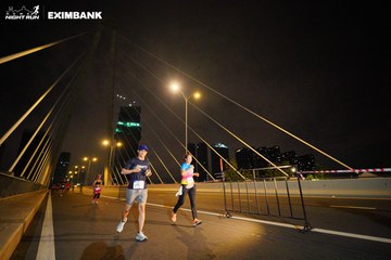 HO CHI MINH CITY NIGHT RUN EXIMBANK 2024 - Ảnh #2024250