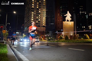 HO CHI MINH CITY NIGHT RUN EXIMBANK 2024 - Ảnh #1990693