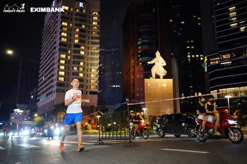 HO CHI MINH CITY NIGHT RUN EXIMBANK 2024 - Ảnh #1989465