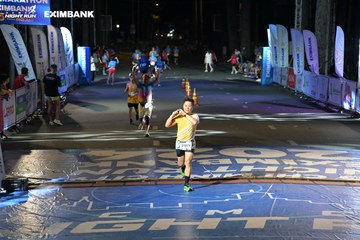 HO CHI MINH CITY NIGHT RUN EXIMBANK 2024 - Ảnh #2032653