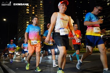 HO CHI MINH CITY NIGHT RUN EXIMBANK 2024 - Ảnh #1990356