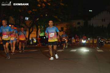 HO CHI MINH CITY NIGHT RUN EXIMBANK 2024 - Ảnh #2031875