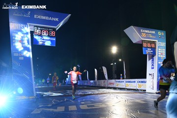 HO CHI MINH CITY NIGHT RUN EXIMBANK 2024 - Ảnh #2061153