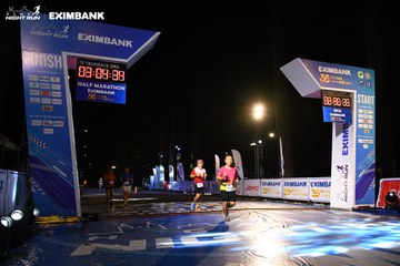 HO CHI MINH CITY NIGHT RUN EXIMBANK 2024 - Ảnh #2063668