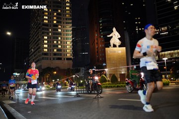 HO CHI MINH CITY NIGHT RUN EXIMBANK 2024 - Ảnh #1990400