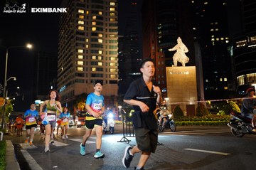 HO CHI MINH CITY NIGHT RUN EXIMBANK 2024 - Ảnh #1991351