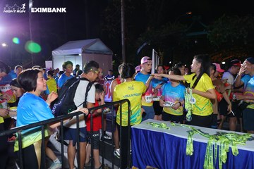 HO CHI MINH CITY NIGHT RUN EXIMBANK 2024 - Ảnh #2012522