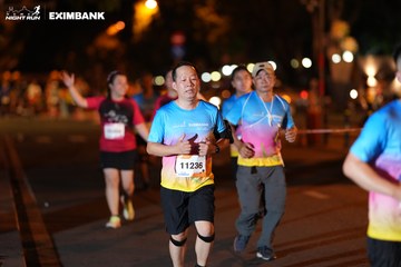 HO CHI MINH CITY NIGHT RUN EXIMBANK 2024 - Ảnh #2158968