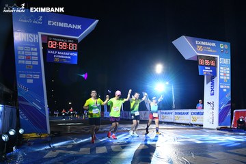 HO CHI MINH CITY NIGHT RUN EXIMBANK 2024 - Ảnh #2060681