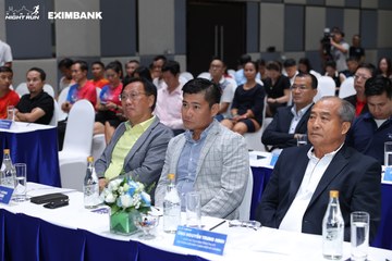 HO CHI MINH CITY NIGHT RUN EXIMBANK 2024 - Ảnh #1963426